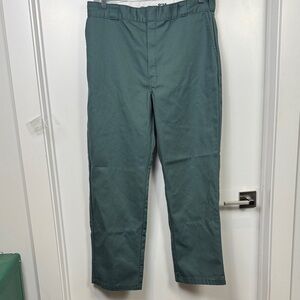 Dickies 874 Original Fit Pants in Green